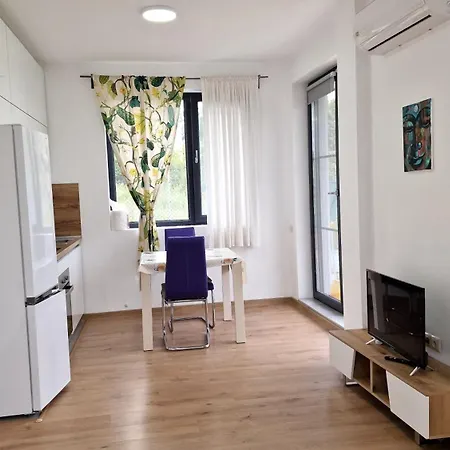 уютный Ray в варне * Varna