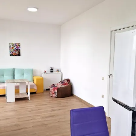 уютный Ray в варне